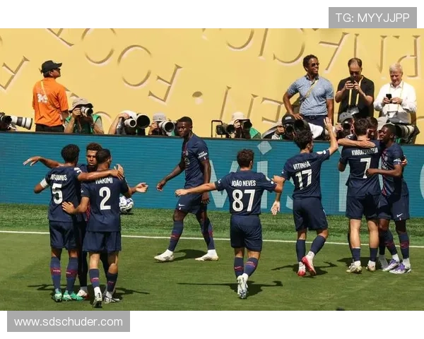 巴黎欧冠突破压力持续增加,对球队赛季走势形成考验 巴黎欧冠突破压力持续增加,对球队赛季走势形成考验