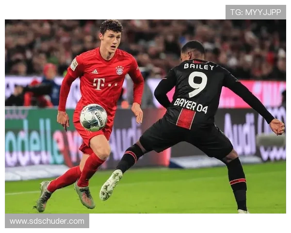 拜仁控制力下滑问题显现,中场防线脱节制约球队竞争表现 拜仁控制力下滑问题显现,中场防线脱节制约球队竞争表现